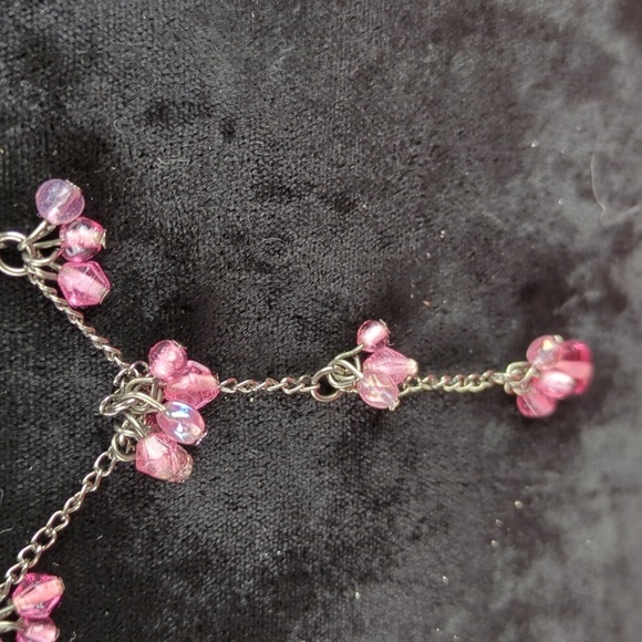 Vintage Necklace - Picture 2 of 4